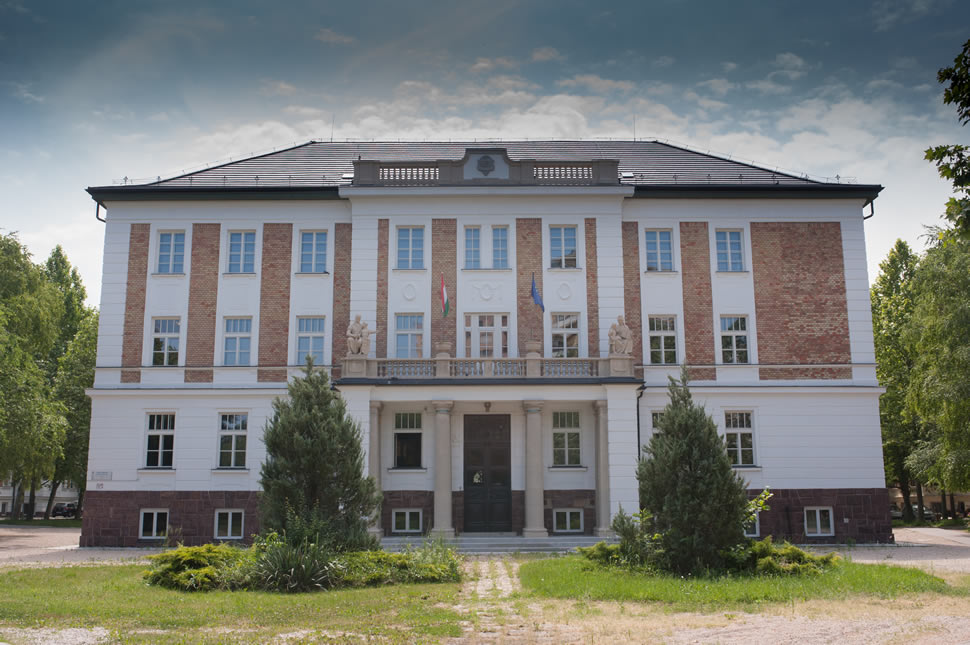 ÓE AMK Budai út F épület 1